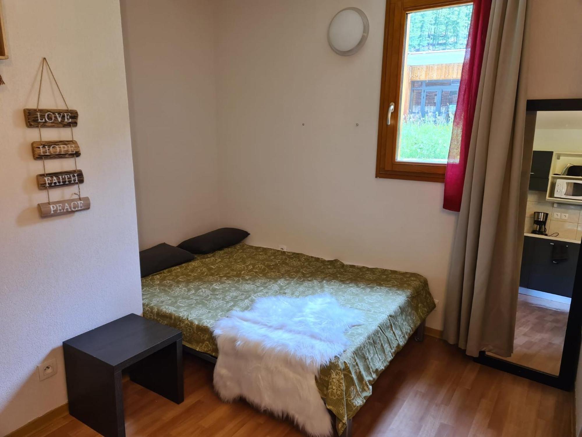LES ORRES 1800 Appartement 4 p JACUZZI balnéo privé Vue piste piscine résidence Esterno foto