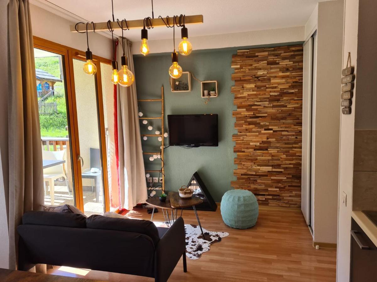 LES ORRES 1800 Appartement 4 p JACUZZI balnéo privé Vue piste piscine résidence Esterno foto